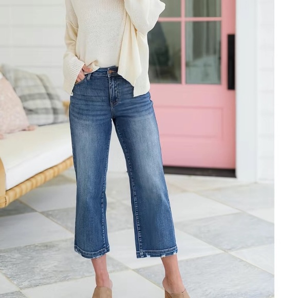 Judy Blue Look At Me Now High Rise Vintage Wash Cropped Wide Leg 13/31 Jeans - Picture 1 of 16